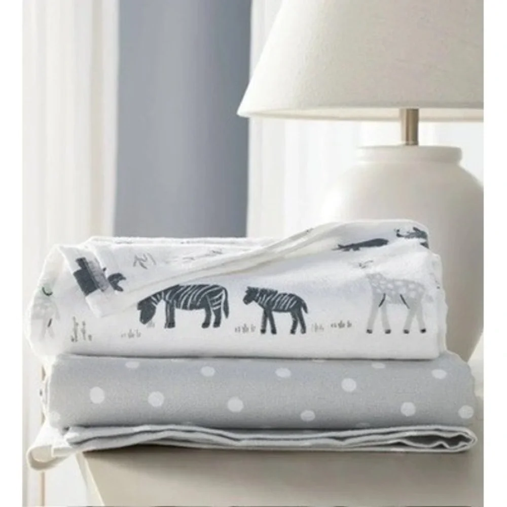 Cloud Island Flannel Blankets Baby 2pk Gray White‎ Safari Polka Dot NWT